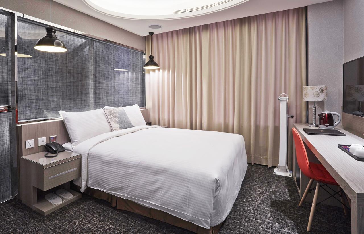 V-One Hotel - Ningxia No. 2 Inn Тайбэй Экстерьер фото